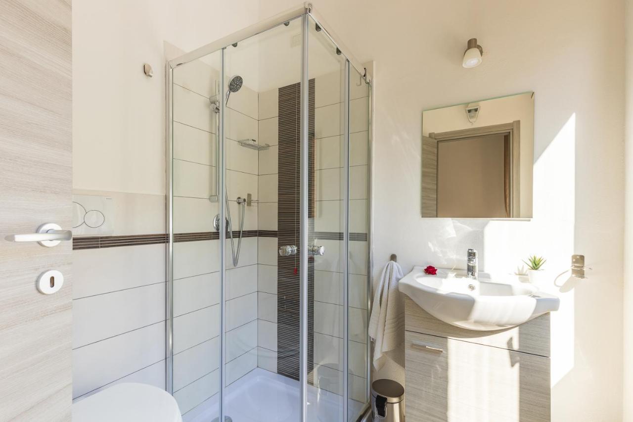 H14 Maison d'hôtes Àrbatax